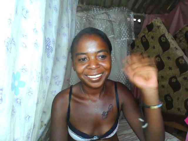 Momeny webcam