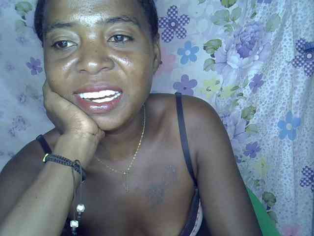 Momeny webcam