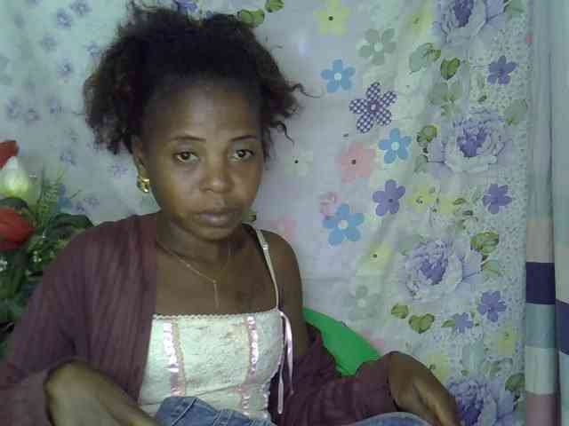 Momeny webcam