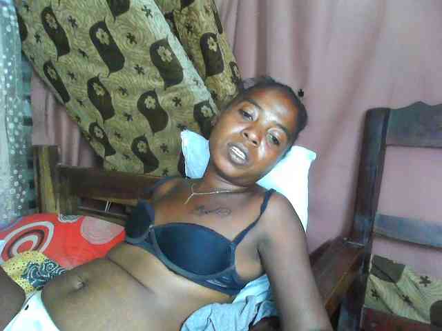 Momeny webcam