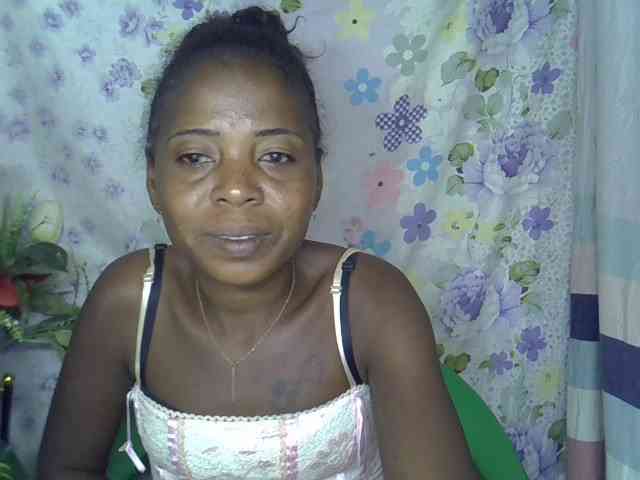 Momeny webcam