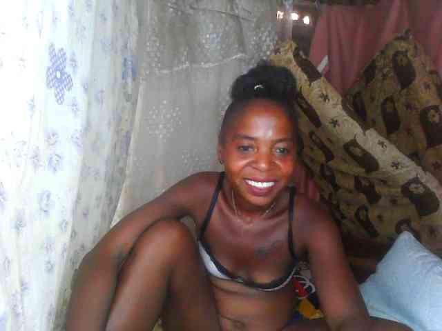 Momeny webcam