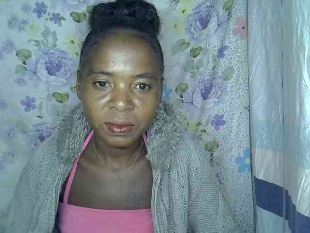 Momeny webcam