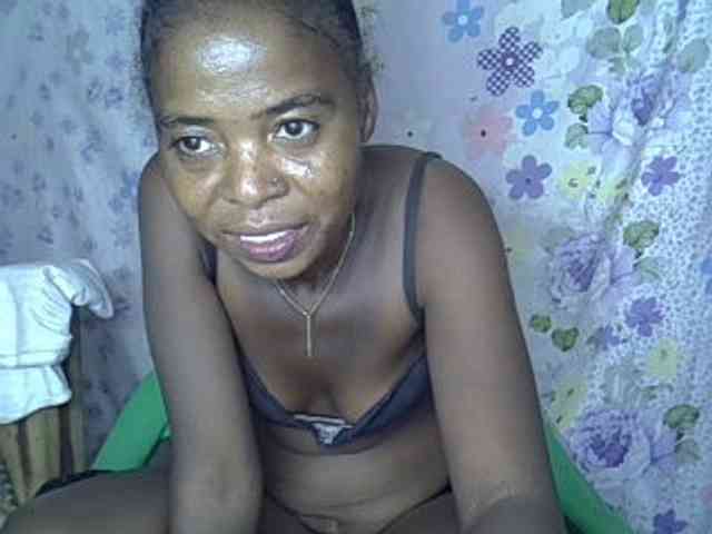 Momeny webcam