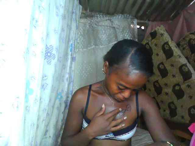 Momeny webcam