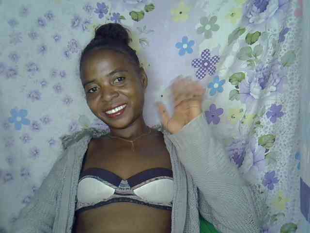 Momeny webcam