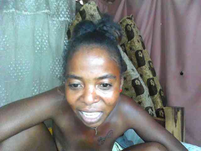 Model: Momeny