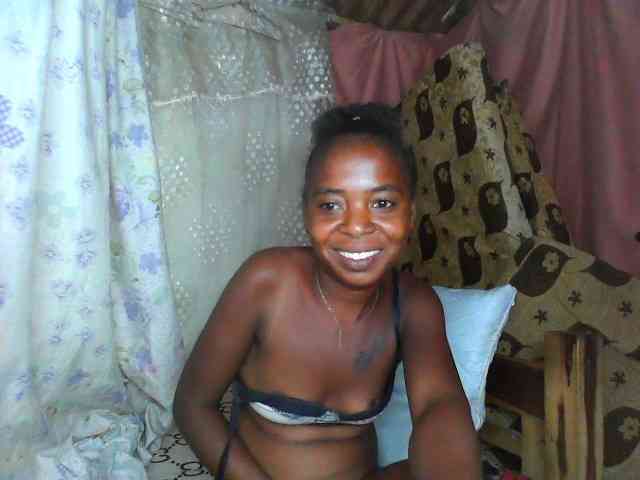 Momeny webcam
