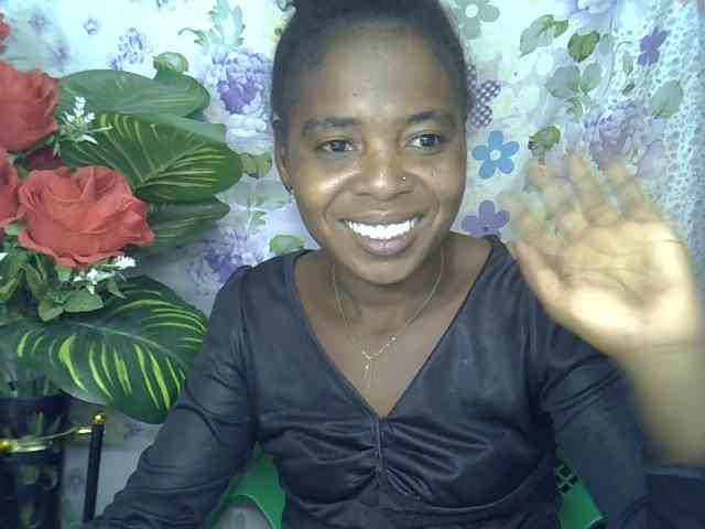 Momeny webcam