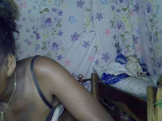 Momeny webcam
