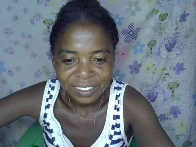 Momeny webcam