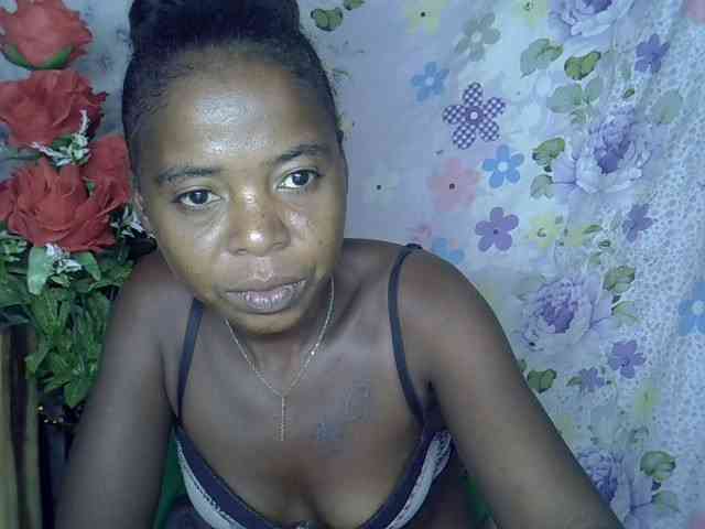 Momeny webcam