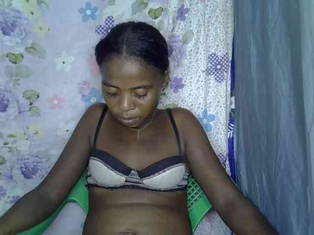 Momeny webcam