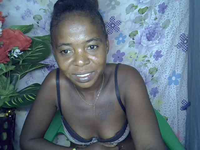 Momeny webcam