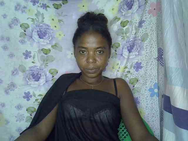 Momeny webcam
