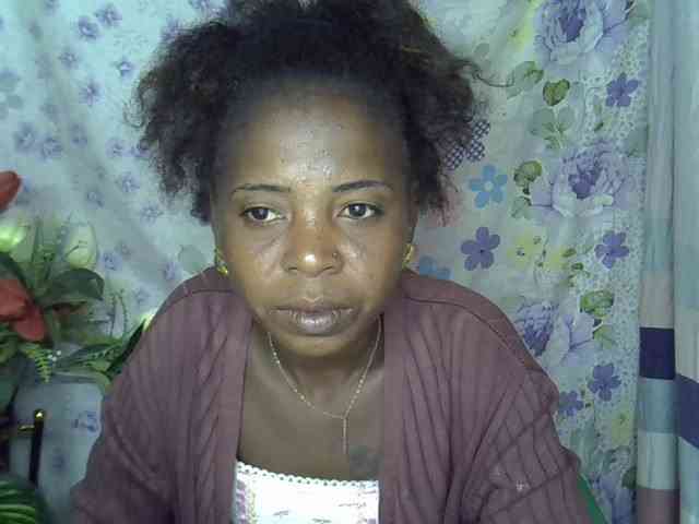Momeny webcam