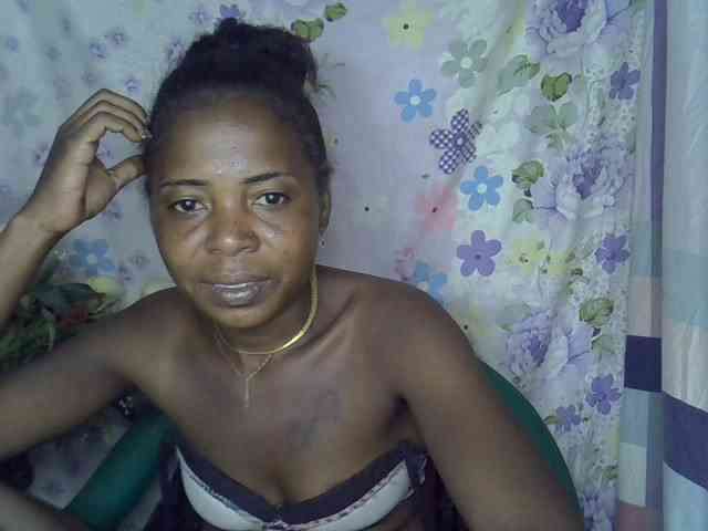 Momeny webcam
