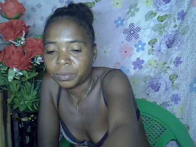 Momeny webcam