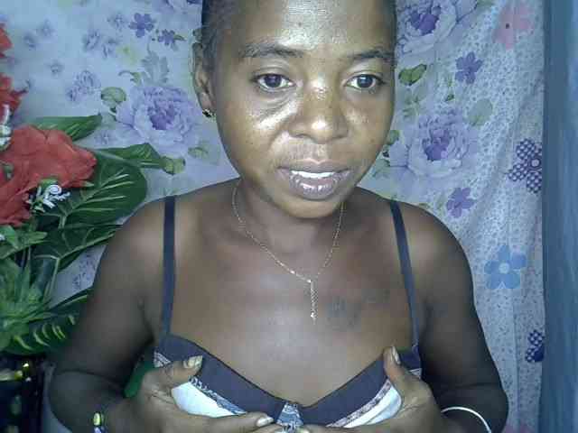 Momeny webcam