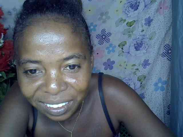 Modèle: Momeny