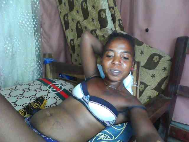 Momeny webcam
