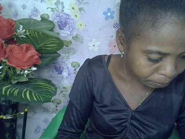 Momeny webcam