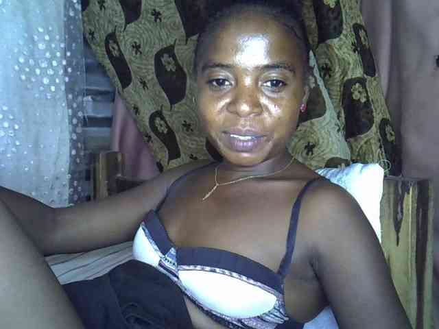 Momeny webcam