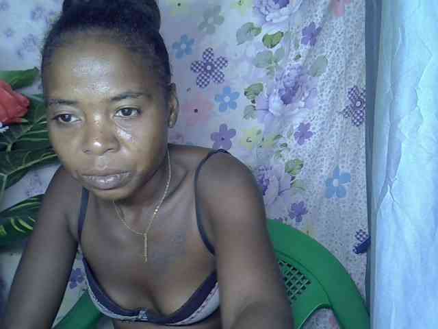 Momeny webcam