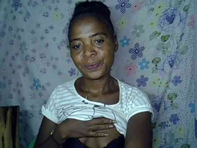 Momeny webcam