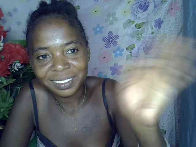 Momeny webcam
