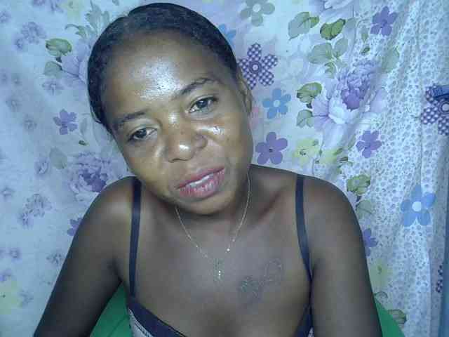 Momeny webcam