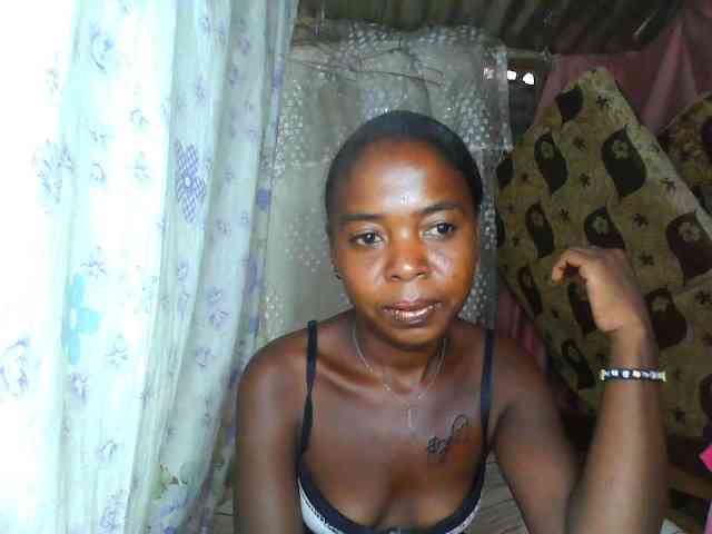 Modèle: Momeny