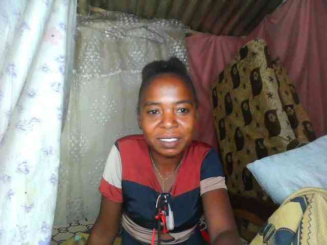 Momeny webcam
