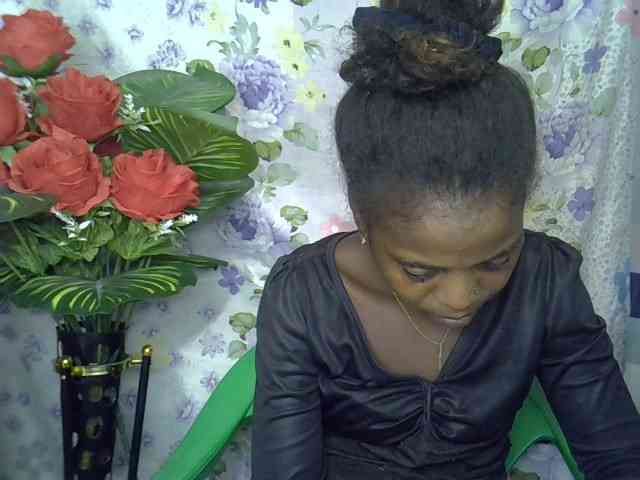 Momeny webcam