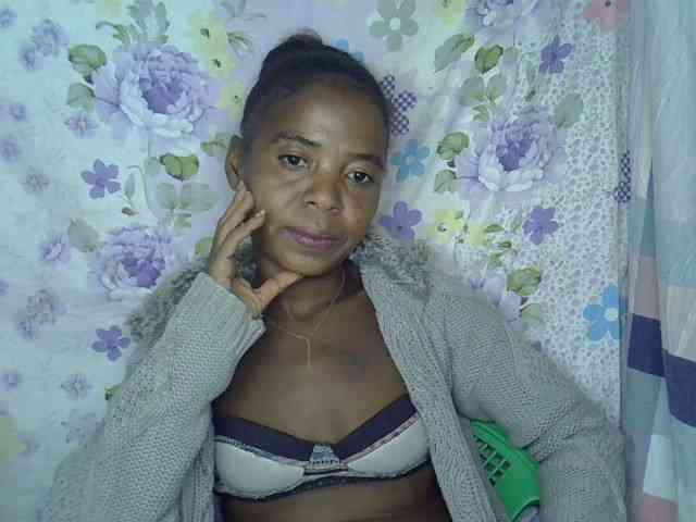 Momeny webcam