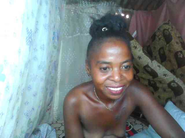 Modèle: Momeny