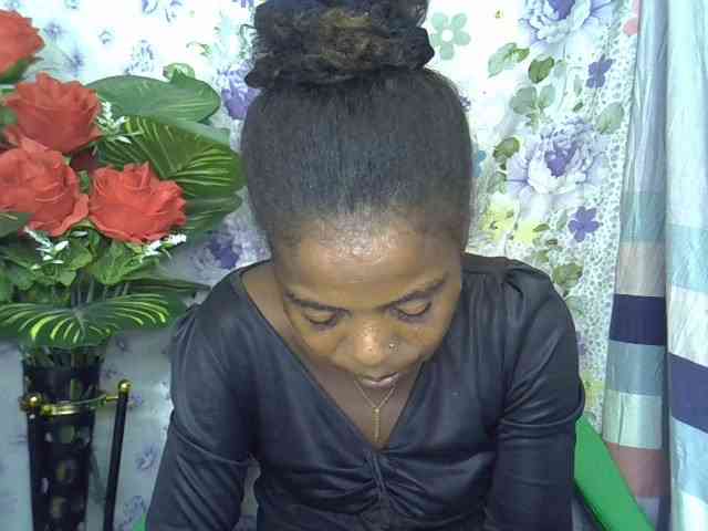 Momeny webcam
