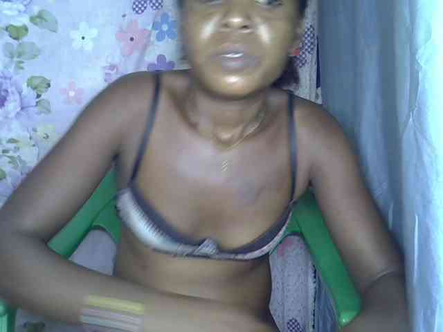 Momeny webcam