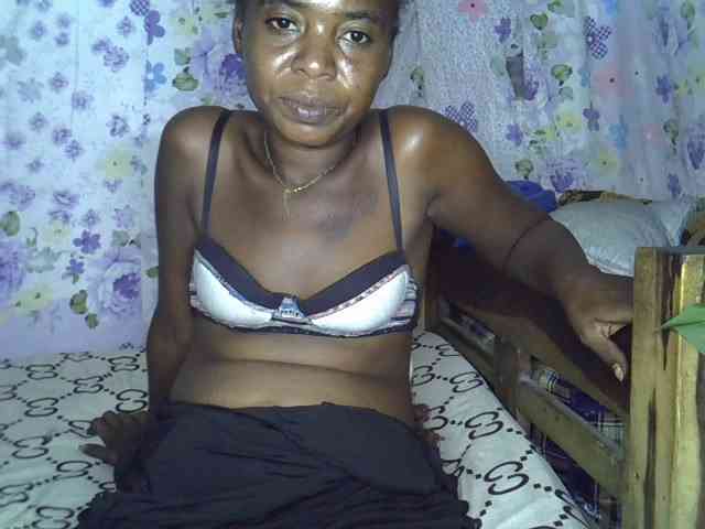 Momeny webcam