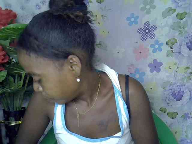 Momeny webcam