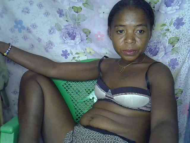 Momeny webcam