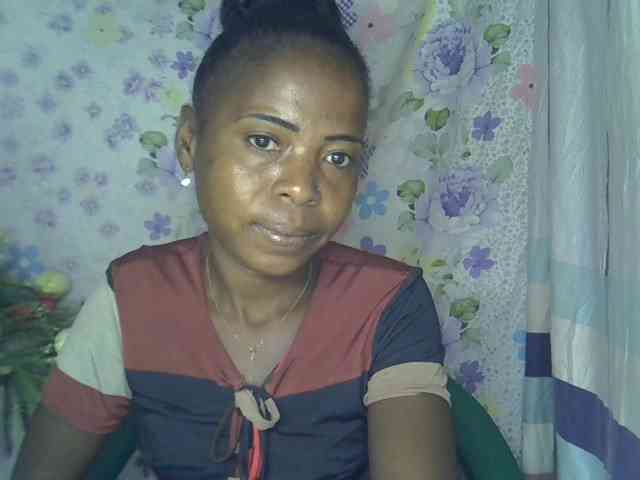 Momeny webcam