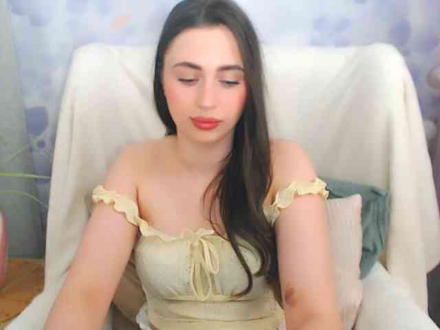 Model: OliviaAngel