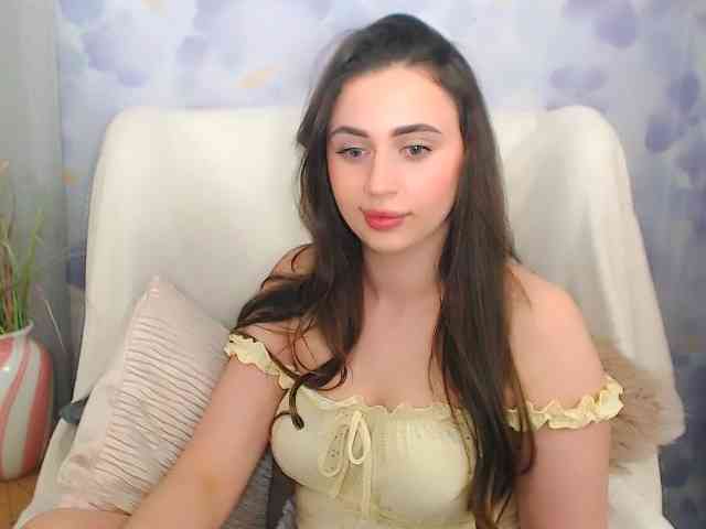 Model: OliviaAngel
