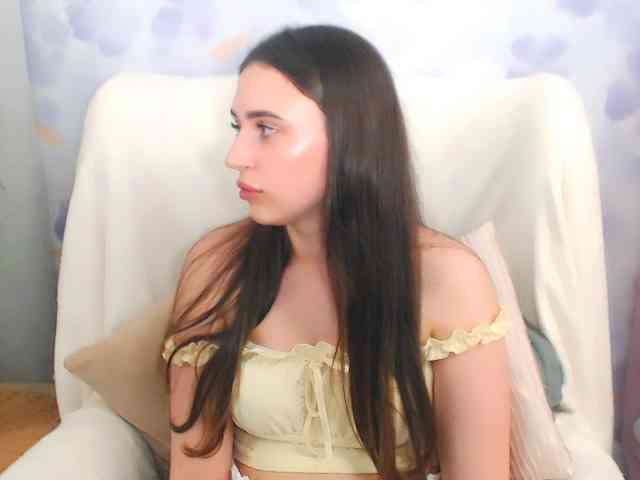 Model: OliviaAngel