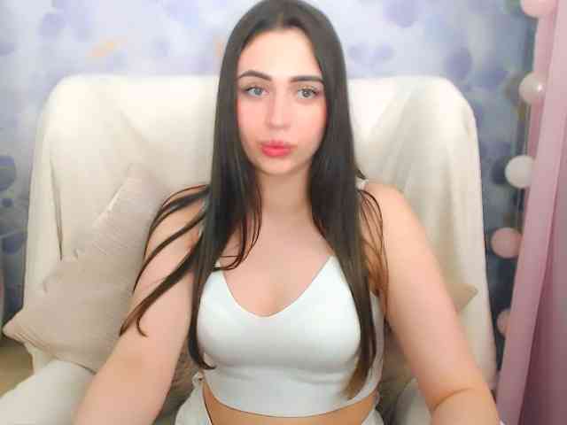Model: OliviaAngel