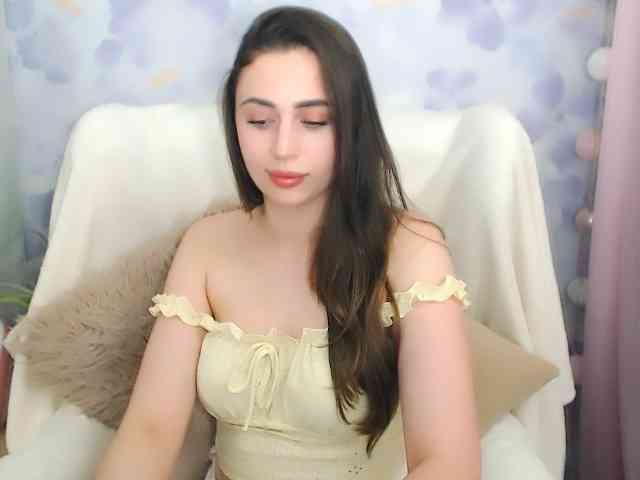 Model: OliviaAngel