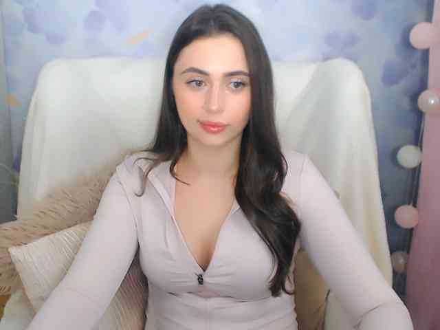 Model: OliviaAngel