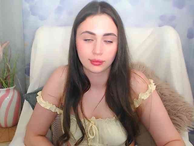 Model: OliviaAngel