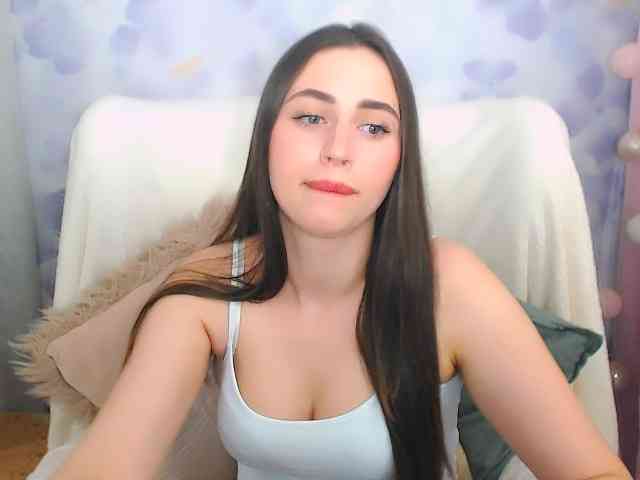 Model: OliviaAngel